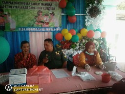 Babinsa 09/Krian mendampingi Imunisasi Campak Rubella