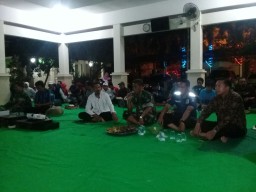 ANGGOTA KORAMIL 0816/18 SEDATI NOBAR FILM G 30 S / PKI BERSAMA MASYARAKAT DAN ULAMA.