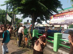 BHAKTI PRAMUKA SAKA WIRA KARTIKA Th.2017 BERSAMA MA. HASYIM AS ARI SUKODONO