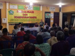 KORAMIL 0816/16 WARU MENGHADIRI SOSIALISASI PILKADES DI PENDOPO DESA WADUNG ASRI WARU SIDOARJO