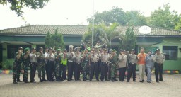 Koramil dan Polsek Tanggulangin melaksanakan Apel Bersama guna menjalin sinergitas