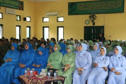 Rangkaian kegiatan HUT Persit, Kodim 0816 gelar sosialisasi bahaya Narkoba