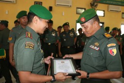 Dandim Sidoarjo pimpin upacara penyerahan jabatan dan pindah satuan Kapt. Arh Fachruddin