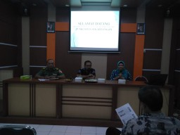 Batuud Koramil 0816/01 menghadiri pertemuan lintas sektor.