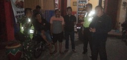 KORAMIL WARU BERSAMA FORKOPIMKA MELAKSANAKAN PATROLI MALAM