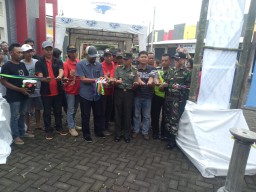BABINSA KORAMIL 0816/09 KRIAN Memberikan Materi PBB Pada SATPOL PP KECAMATAN KRIAN KAB. SIDOARJO.