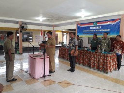 BABINSA DAN FORKOPIMKA HADIRI PELANTIKAN PENJABAT KEPALA DESA KWANGSAN KEC SEDATI SIDOARJO