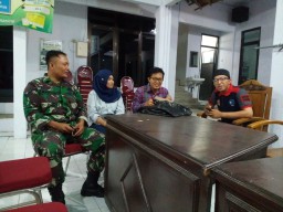 BINTARA PEMBINA DESA BABINSA KORAMIL 0816/03 BUDURAN KOMSOS DENGAN PERANGKAT DESA, SATPOL PP DAN MASYARAKAT SEKITAR