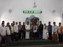 Danramil 0816/09 – Krian Melaksanakan Safari Jumat bersama Forkopimka dan warga.
