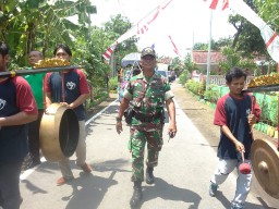 BABINSA KORAMIL CANDI KAWAL ACARA SIDOARJO BERSIH HIJAU COMPETITION