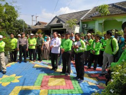 BABINSA DAN FORKOPIMKA SEDATI HADIRI SBH LOMBA KEBERSIHAN DESA PABEAN
