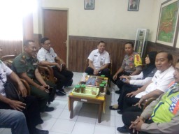 Forkopimka Bersama Danramil 0816/06 Tanggulangin Laksanakan Rakor.