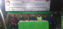 Babinsa Ramil 09 Sertu Muttakim menghadiri pelantikan KPPS Desa Tempel