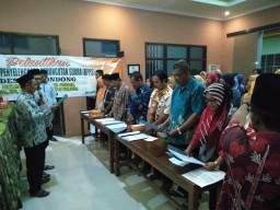 Anggota Ramil0816/05 Pelda H Sutomo Hadiri Pelantikan KPPS Desa Kedondong.