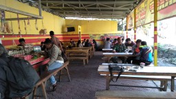 Komsos merupakan alat perekat Babinsa dan masyarakat binaan