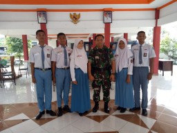 Danramil 0816/13 Berikan Motivasi Pada Calon Paskibraka Kabupaten Sidoarjo