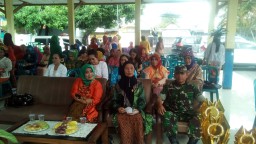 Babinsa Desa Geluran hadiri acara memperingati hari Kartini ke 140
