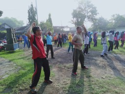 Forkopimka Jabon jaga kerukunan sambil olahraga bersama