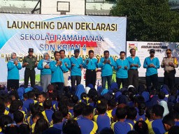 Krian Sidoarjo Forkopimka Krian Hadiri Deklarasi Komitmen Sekolah Ramah Anak SDN Krian 4