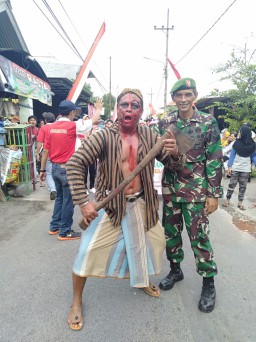 1250 orang peserta Kirab Budaya berlagsung di Desa banjar kemantren Kec. Buduran