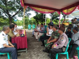 Babinsa Ramil 0816/08 Jabon menghadiri acara Pembinaan Angkutan Sungai, Danau dan Penyeberangan ASDP Kepada Warga Kec Jabon