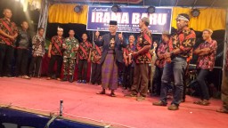 Babinsa Koramil 0816/04 Porong manunggal dengan rakyat
