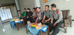 Batituud Koramil/06 Tanggulangin menghadiri Pelantikan PJ Kepala Desa Banjar Panji