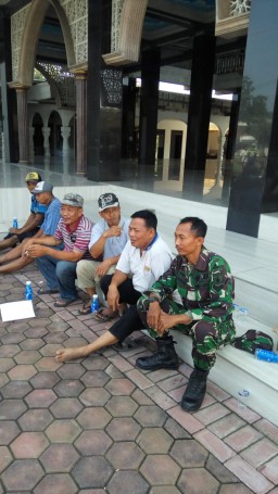 Komsos Sarana Kebersamaan Babinsa RAMIL 0816/13 Wonoayu Dengan Warga Binaan