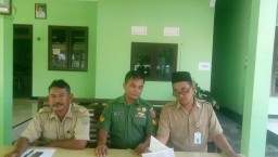 Rencana Kunker Sterad Progam Demplot , Babinsa Koramil 0816/12 Prambon koordinasi ke desa binaannya