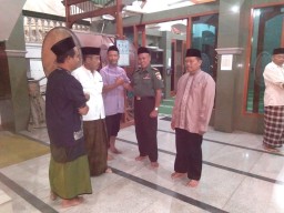 Danramil 0816/14 Taman hadiri safari Ramadan di Desa Sidodadi Taman