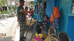 Babinsa 0816/03 Buduran melaksanakan pendampingan Posyandu di wilayah Desa Binaan