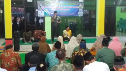 Danramil 07/ Krembung Hadiri Buka Bersama di Desa Wangkal