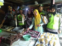 Patroli gabungan Forkopimka Krian bersama Dinas Kesehatan Krian