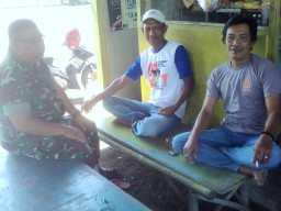Kedekatan Babinsa 0816/08 Jabon dengan semua elemen Masyarakat.
