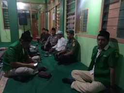 Babinsa Koramil 0816/03 Buduran Silaturahmi Dengan Anggota Banser Buduran