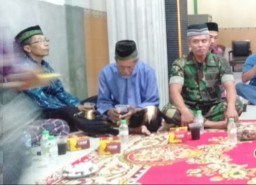 Babinsa Sambang Jaga Silaturahmi Dengan Warganya.