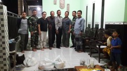 Babinsa Ramil 0816/03 Buduran Memantau Pembagian Baksos