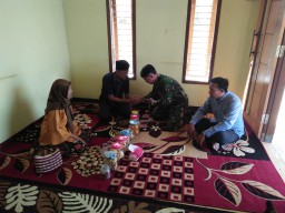 Giat Komsos Sarana Kebersamaan Babinsa 0816/13 Wonoayu Dengan Warga Binaan