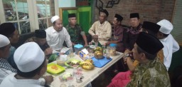 Yayasan Peduli Anak Yatim Piatu YPAY mengadakan Halal Bihalal mengundang Babinsa Koramil 0816/12 Prambon