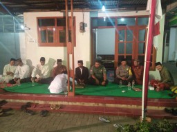 Usai Ramadhan, Babinsa 0816/14 Taman menghadiri acara halal bihalal