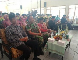 MI NURUL ULUM PRAMBON WISUDA 67 SISWA SISWI TAHUN AJARAN 2018/2019