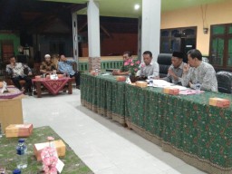 Babinsa 0816/05 Tulangan hadiri Pemilihan Anggota BPD Desa Medalem Tulangan Periode 2019-2025