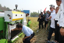 Mentri Pertanian kunjungi Desa Junwangi krian Sidoarjo
