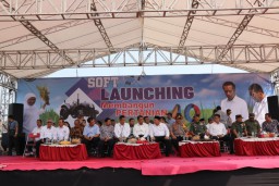 Kunjungi Sidoarjo, Mentan : Perlu Revolusi Teknologi Menuju Pertanian 4.0 Lebih Canggih