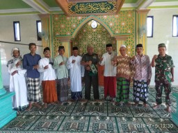 Danramil 0816/13 Wonoayu Safari Jum’at Keliling Guna Mempererat Tali Silaturohmi