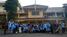 Babinsa Koramil 0816/08 Jabon melaksanakan Pendampingan Ibu-ibu PKK Desa Kedung Cangkring.