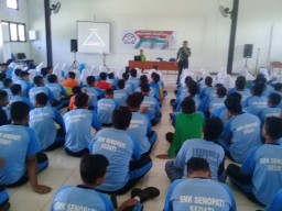 Danramil 0816/18 Sedati berbagi Pentingnya Manfaat Wasbang Kepada Siswa SMK Senopati