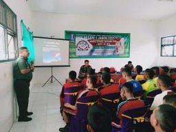 Danramil 0816/08 Jabon Melaksanakan Wasbang di SMK N 1 Jabon.