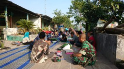 Babinsa Koramil 0816/15 Sukodono Hadiri Syukuran Tutup Tanam Kelompok Tani Sami Rukun 1 Ds Pademonegoro Kec Sukodono Kab Sidoarjo