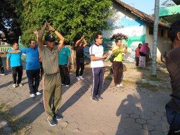Anggota Koramil 0816/12 Prambon SKJ bersama Forkopimka serta warga masyarakat SeKecamatan Prambon